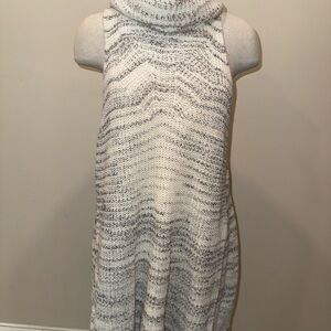 Sun & Shadow Textured Knit Sweater